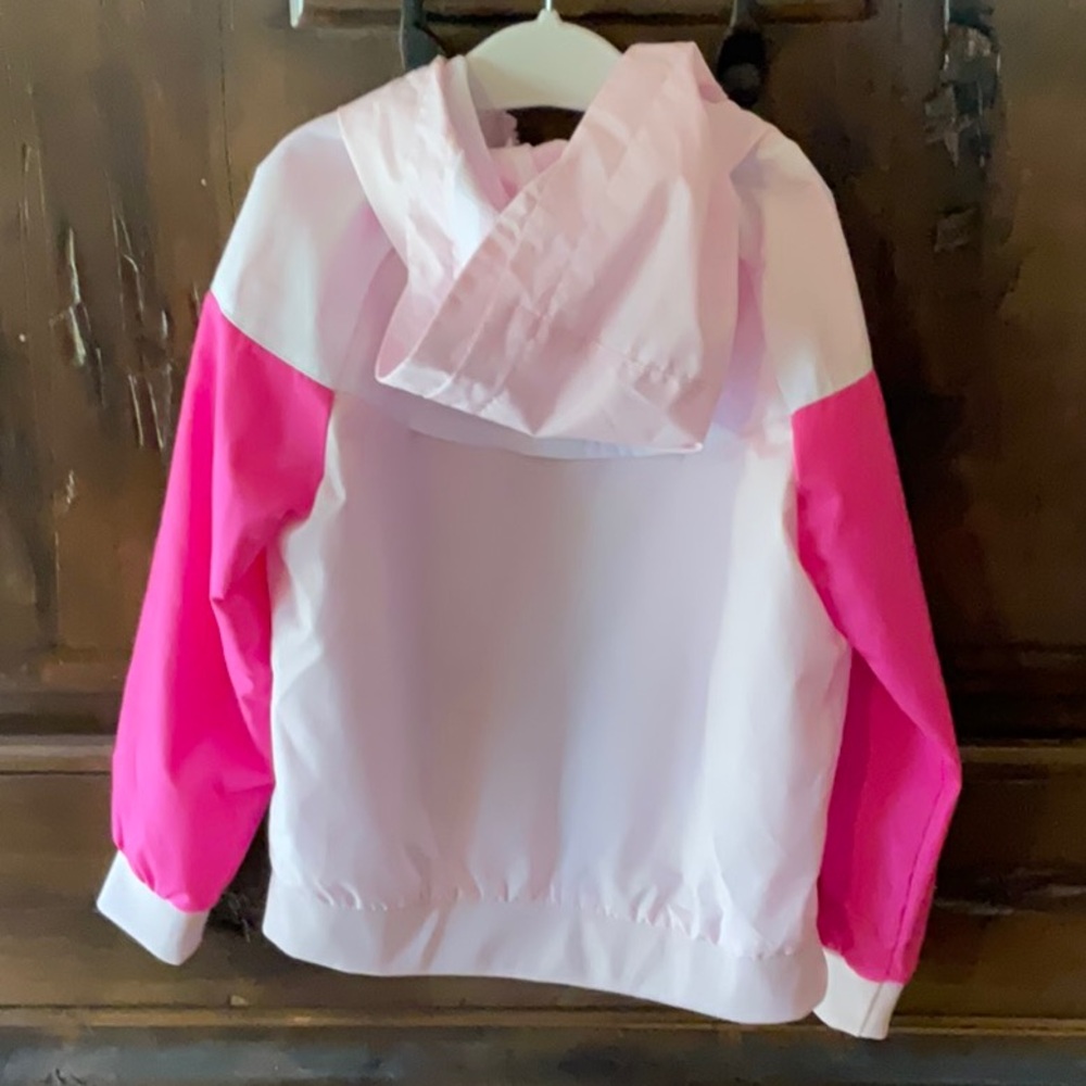 Nike Pink Raincoat Lightweight Hooded Design - Picture 4 of 4